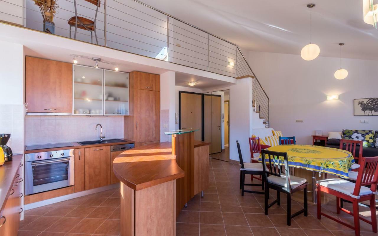Tinka Apartamento Baška Exterior foto